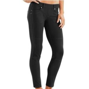 Athleta Bettona Jegging